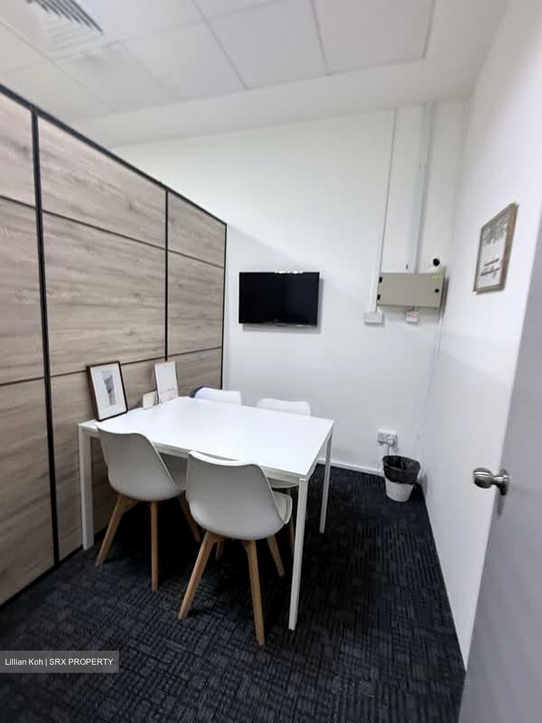 Vision Exchange (D22), Office #570473911